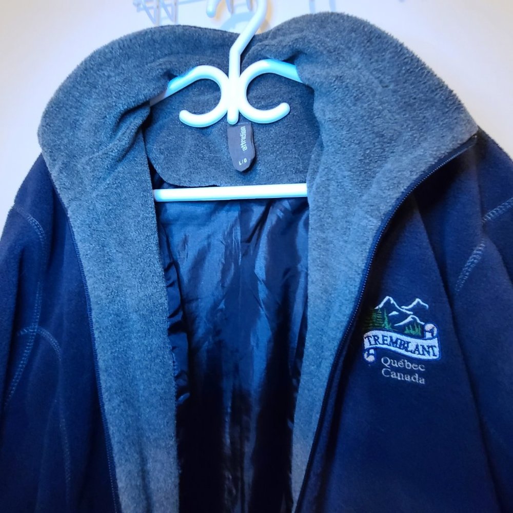 ***SOLD*** MEN'S MONT "TREMBLANT" EMBROIDERED CHEST ZIP-UP FLEECE JACKET/SWEATER